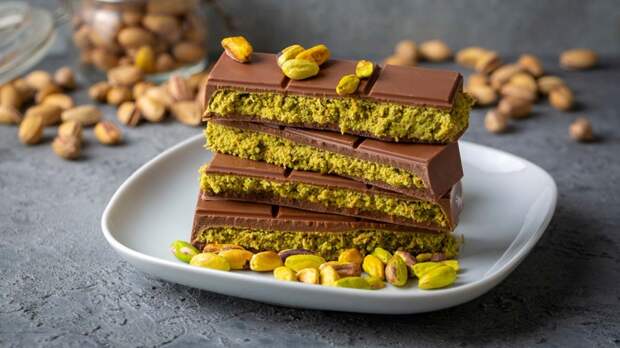 Рост цен на фисташки из-за войны в Иране угрожает производству дубайского шоколада – FT