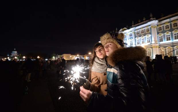 Как интересно провести новогодние каникулы в Петербурге: афиша