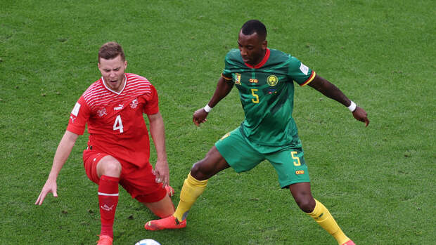 Билялетдинов заявил, что будет болеть за российского полузащитника сборной Камеруна Ондуа