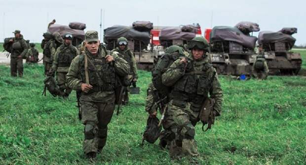 Маневры российских вооруженных сил в Крыму. Источник изображения: https://vk.com/denis_siniy
