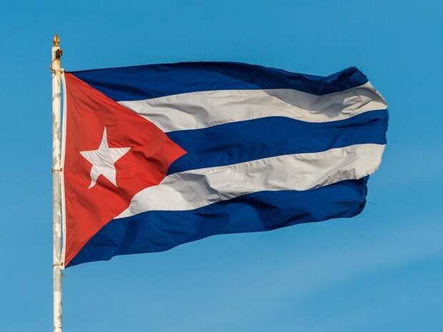 На Кубе начали рассматривать планы перехода к военному положению