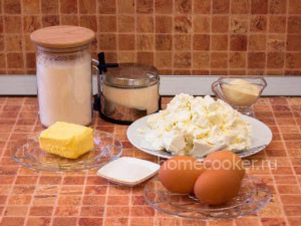 Ingredienty dlya lenivyh varenikov 300x225 Ленивые вареники с творогом