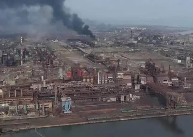 Ситуация критическая: у блокированных на «Азовстали» боевиков началась паника