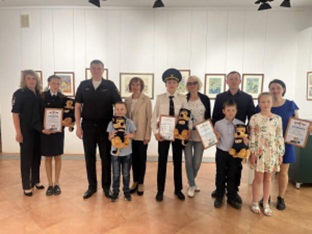 В Вологодской области награждены победители конкурса детского творчества «Полицейский Дядя Степа»