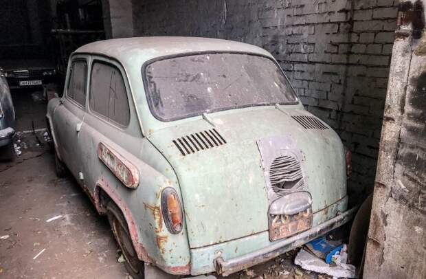 Гаражная находка: ранний "Запорожец" ЗАЗ-965 1961 года выпуска barn find, авто, автомобили, заз 965, заза, запорожец, олдтаймер, ретро авто