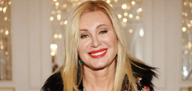 62-летняя Вика Цыганова повторила трюк Shaman на Байкале и попала в неприятность