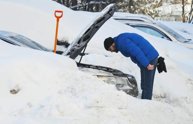 Названы непредвиденные поломки автомобилей из-за мощных снегопадов