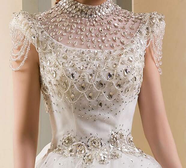 Алмазное платье: 12 000 000 долларов