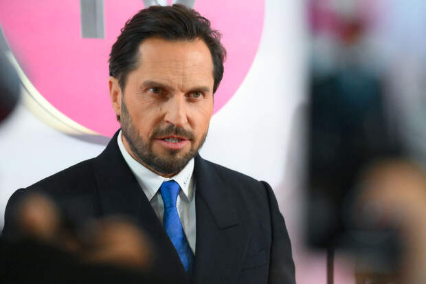 Комик Ревва назвал красивый и вкусный завтрак своей традицией на 14 февраля