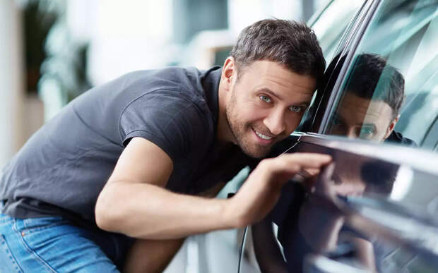 Названы самые популярные автомобили у россиянок