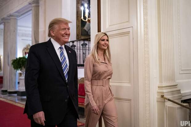 Дональд и Иванка Трамп 
