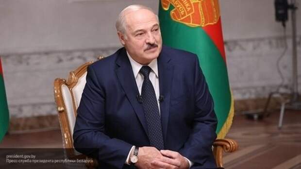 Великобритания ввела санкции против Лукашенко и его сына