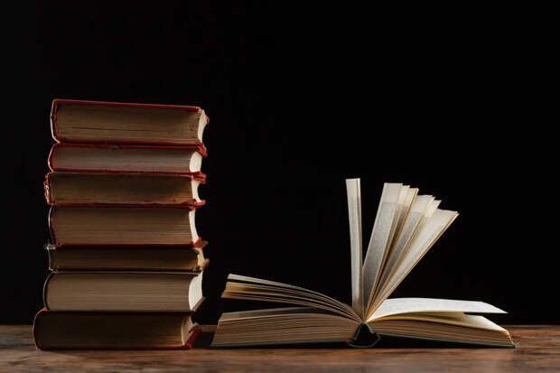 Доцент Сеченовского университета вступился за книги Григория Остера: "Мы на них выросли"