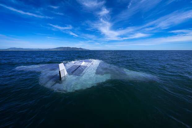 Новые подробности о секретном американском подводном беспилотнике Manta Ray