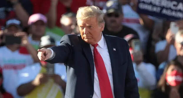 Экс-президент США Трамп: Байден отдаст России Украину