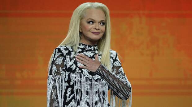 Представитель Долиной анонсировал новый релиз ее хита