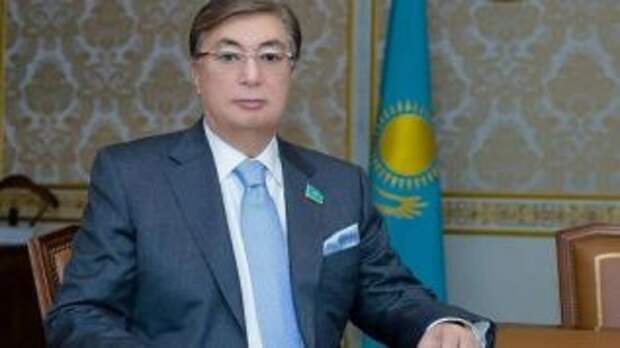 Президент Казахстана забирает должность у Назарбаева