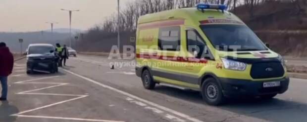 Смертельное ДТП во Владивостоке: Нелегальный Водитель за Рулем Во Владивостоке произошло шокирующее ДТП, в результате которого погибла молодая девушка.-4
