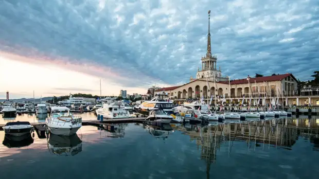 Россияне назвали самые популярные места для отдыха осенью