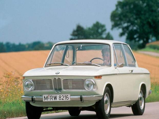 1966 BMW 1600-2.jpg