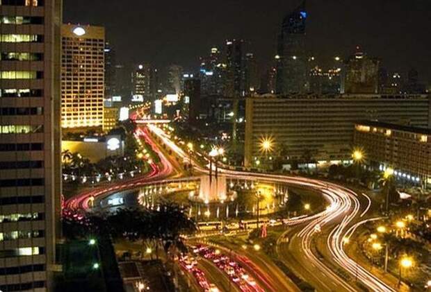 Джакарта. 2005 год. Джакарта. 2005 год.