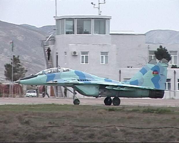 Mig-29_Azerbaidshan.jpg