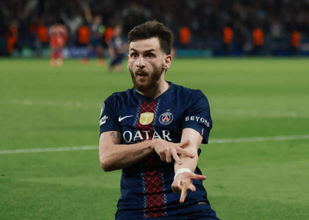 Грузинский полузащитник ПСЖ вошел в топ-5 претендентов на «Золотой мяч»