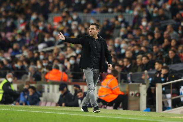 Хави верит в реванш в матче с «Бенфикой»