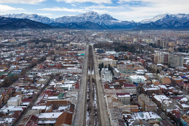 Обрывы ЛЭП привели к массовым отключениям света в Северной Осетии