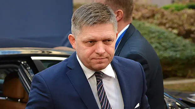 Фицо: транзит газа после 2024 года возможен без прямого участия украинских посредников