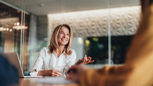 HR-эксперт рассказала о бесполезности фразы «чай и печеньки» на собеседовании