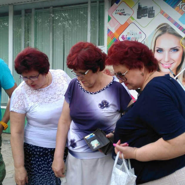 Клоны заполняют нашу планету...!)