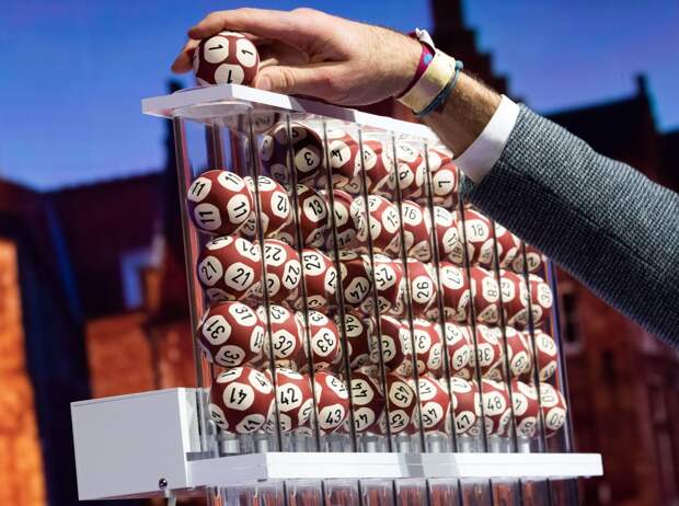 Москвич не угадал ни одного числа в лотерее и выиграл более ₽30 млн