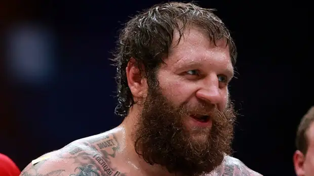 Александр Емельяненко: пусть Фёдор пойдёт и поставит свечку за упокой брата своего