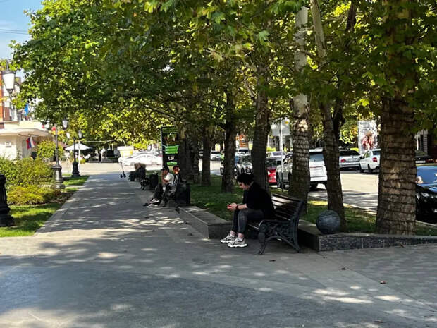 Как отвечать на вопрос «Как дела?», чтобы привлечь богатство: 5 советов психолога