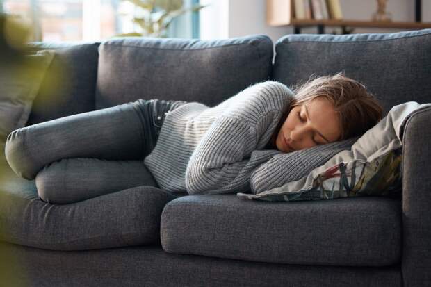 Россиянам посоветовали не лежать после еды