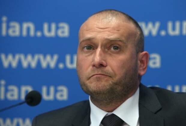 «Правый сектор» отказался от вооруженного похода на Киев