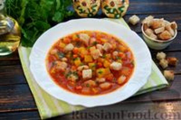 Фото к рецепту: Тыквенный суп с фасолью