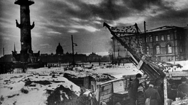 Захарова: Запад делает все, чтобы не признавать блокаду Ленинграда геноцидом