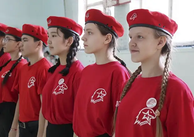 В Самаре более 20 юношей и девушек вступили в ряды «Юнармии»