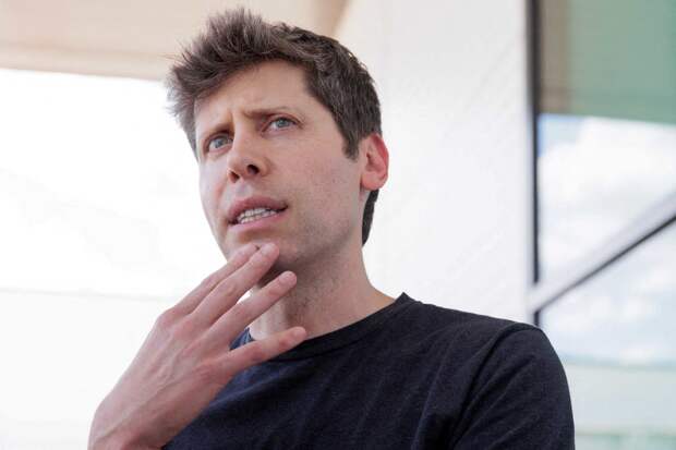 Создатель ChatGPT изменил бизнес-стратегию