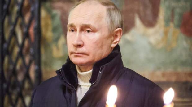 Путин поздравил православных с Рождеством