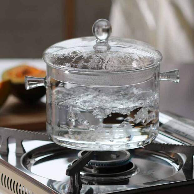 В стеклянной кастрюле видны все процессы. / Фото: cookshop.co.il