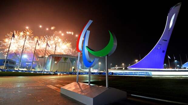 Российские паралимпийцы вернулись в Москву после Игр в Италии