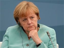 Новость на Newsland: Меркель требует новых срочных санкций для России