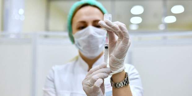 В ГУМе открылся центр вакцинации от COVID-19. Фото: Ю. Иванко mos.ru