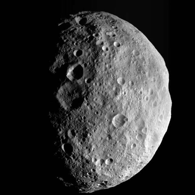 Asteroid 4 Vesta