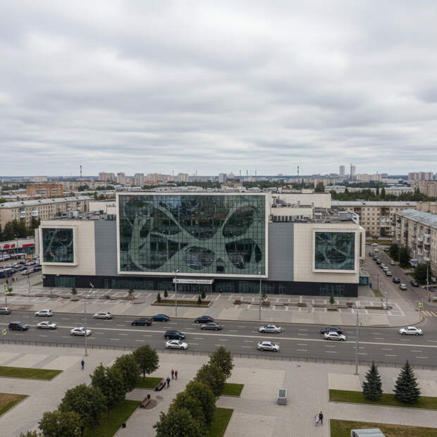 Кровля новосибирского ТЦ обрушилась под тяжестью снега