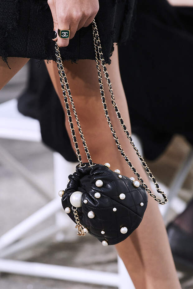 Chanel весна-лето 2021