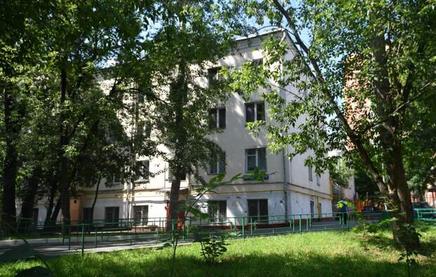 Вторичное жилье начало дешеветь